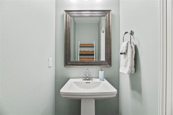 1835 Cheshire Lane  Houston 77018 Harris - Image 24