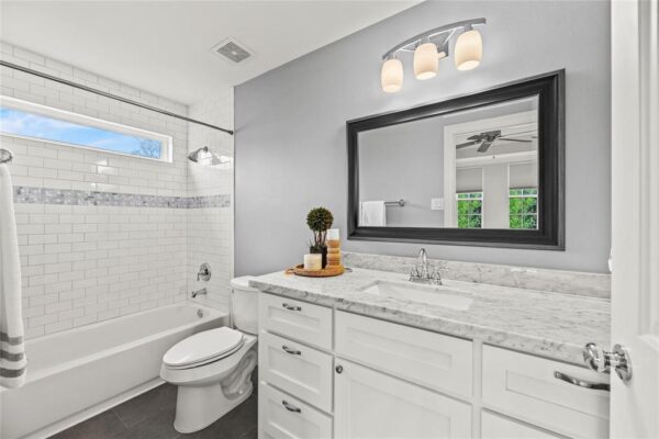 1835 Cheshire Lane  Houston 77018 Harris - Image 29