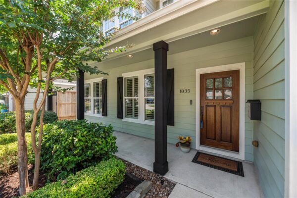1835 Cheshire Lane  Houston 77018 Harris - Image 3