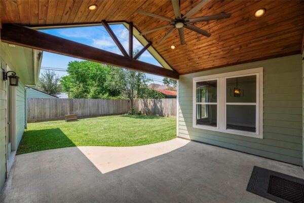 1835 Cheshire Lane  Houston 77018 Harris - Image 30