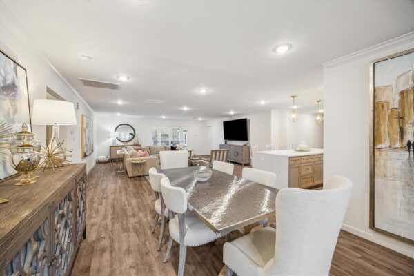 1904 Chimney Rock Road  Houston 77056 Harris - Image 3