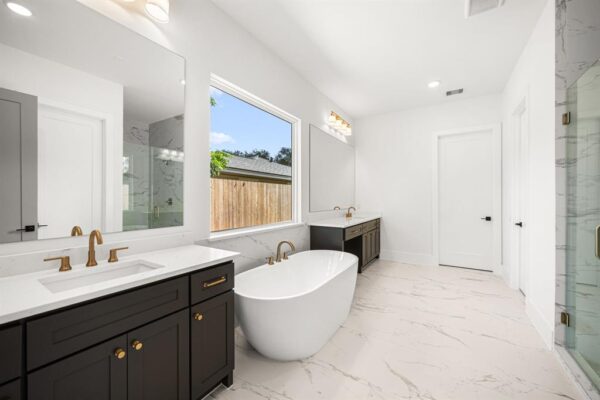 1905 Norcrest Drive  Houston 77055 Harris - Image 9