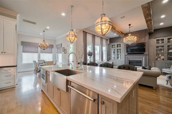 1906 Althea Drive  Houston 77018 Harris - Image 20