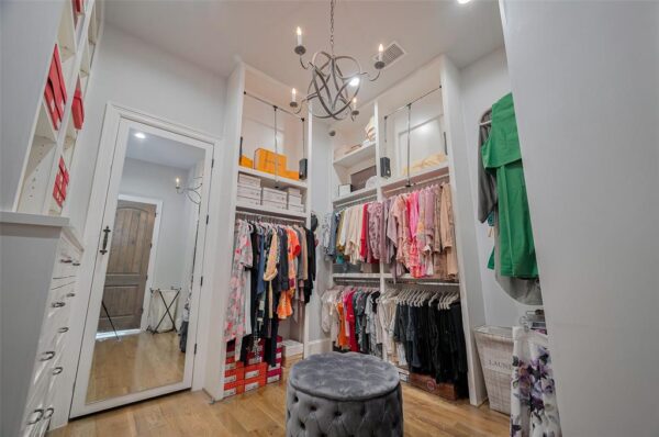 1906 Althea Drive  Houston 77018 Harris - Image 33