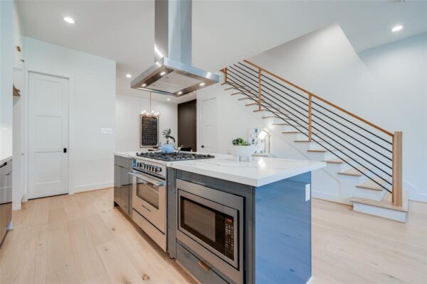 1937 W CLAY Street  Houston 77019 Harris - Image 23