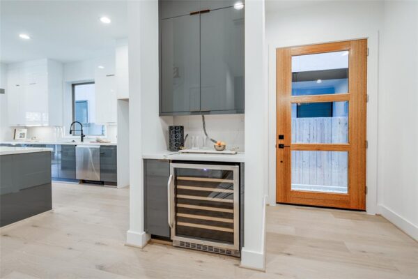 1937 W CLAY Street  Houston 77019 Harris - Image 28