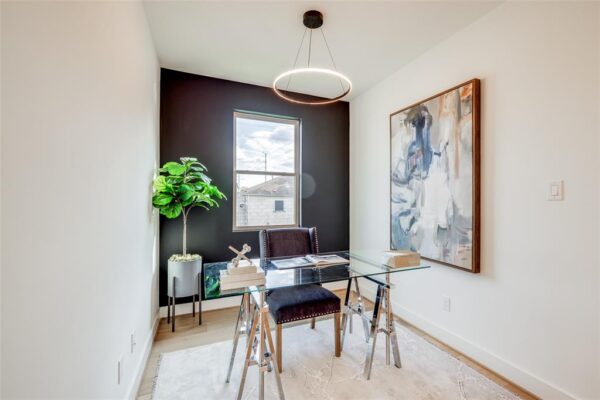 1937 W CLAY Street  Houston 77019 Harris - Image 32