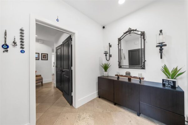 2014 Decatur Street  Houston 77007 Harris - Image 3