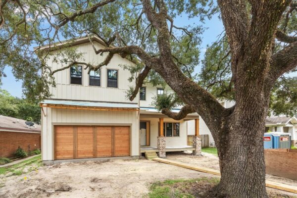 2019 Saxon Drive  Houston 77018 Harris