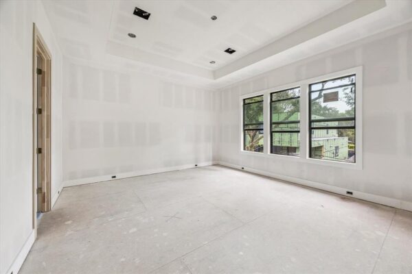 2019 Saxon Drive  Houston 77018 Harris - Image 10