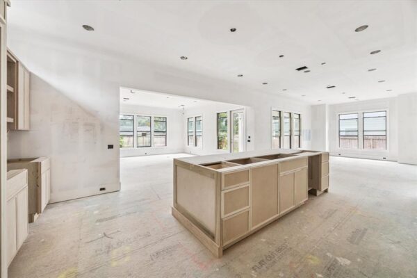 2019 Saxon Drive  Houston 77018 Harris - Image 7