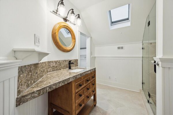 208 E 12th Street  Houston 77008 Harris - Image 18