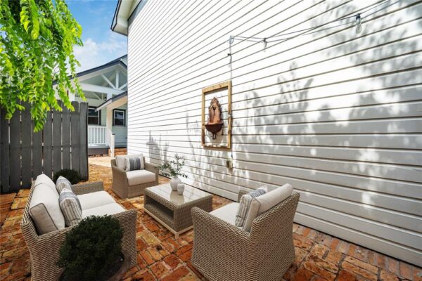 208 E 12th Street  Houston 77008 Harris - Image 25