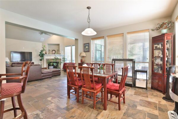 2107 N Shadow Grove Lane  Richmond 77406 Fort Bend - Image 16