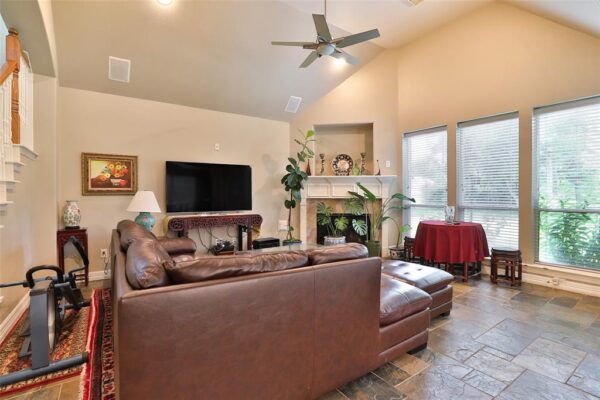 2107 N Shadow Grove Lane  Richmond 77406 Fort Bend - Image 17