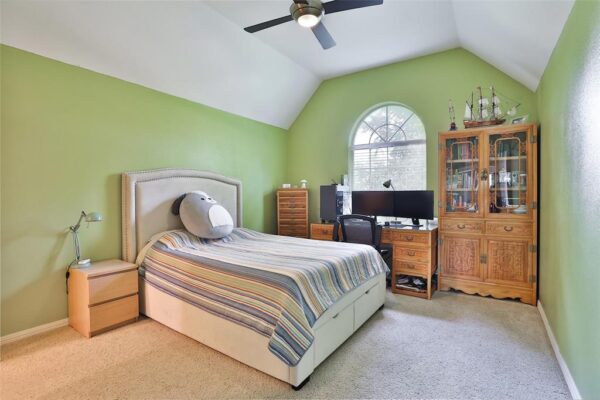 2107 N Shadow Grove Lane  Richmond 77406 Fort Bend - Image 32