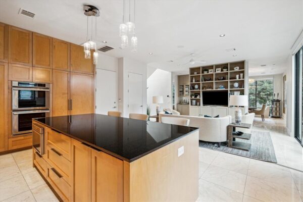 2114 Potomac Drive A Houston 77057 Harris - Image 26