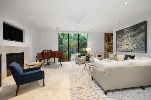2114 Potomac Drive A Houston 77057 Harris - Image 8