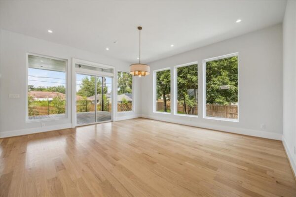 2202 Hewitt Drive  Houston 77018 Harris - Image 15