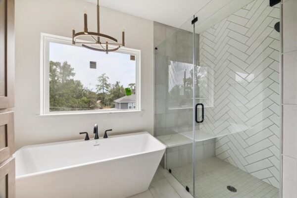 2211 Saxon Drive  Houston 77018 Harris - Image 7
