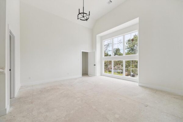 2211 Saxon Drive  Houston 77018 Harris - Image 9