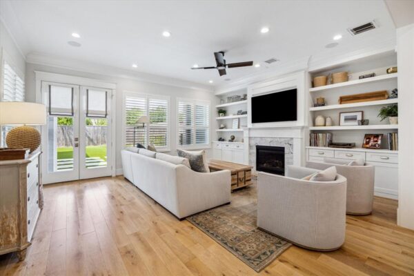 221 W 26th Street B Houston 77008 Harris - Image 2