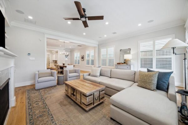 221 W 26th Street B Houston 77008 Harris - Image 4