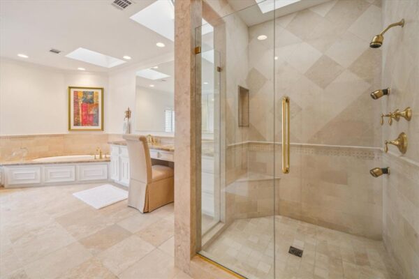 2214 Potomac Drive 2 Houston 77057 Harris - Image 10