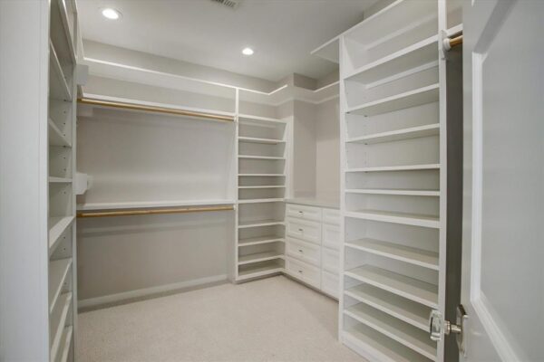 2308 Briarglen Drive  Houston 77027 Harris - Image 33