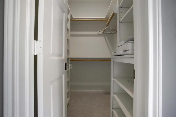 2308 Briarglen Drive  Houston 77027 Harris - Image 38