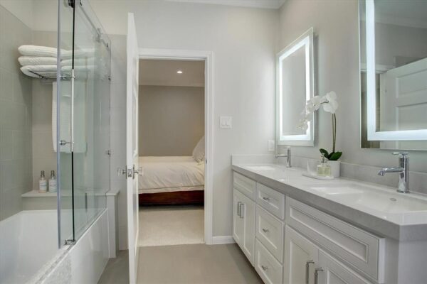 2308 Briarglen Drive  Houston 77027 Harris - Image 39