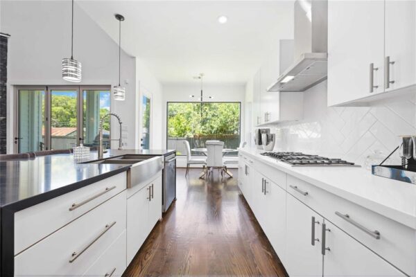 2310 Althea Drive  Houston 77018 Harris - Image 11