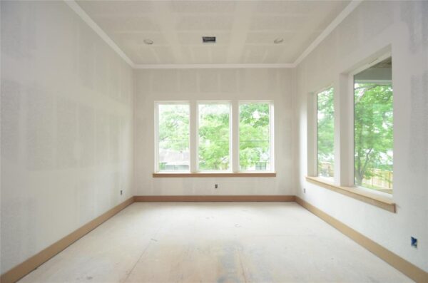 2311 Saxon Drive  Houston 77018 Harris - Image 11
