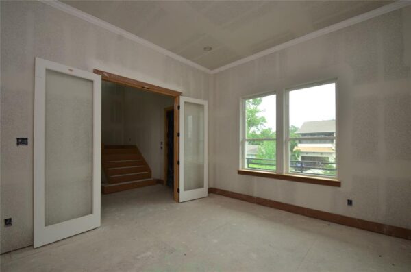 2311 Saxon Drive  Houston 77018 Harris - Image 13