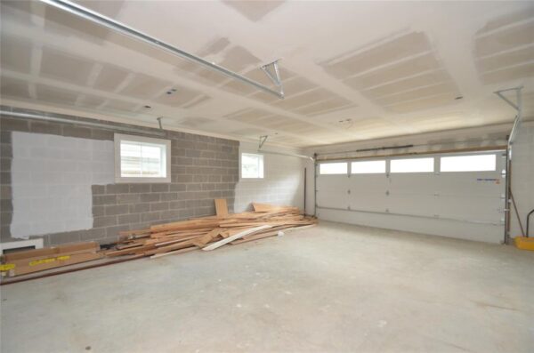 2311 Saxon Drive  Houston 77018 Harris - Image 15