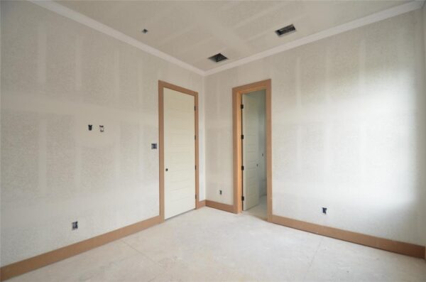2311 Saxon Drive  Houston 77018 Harris - Image 19
