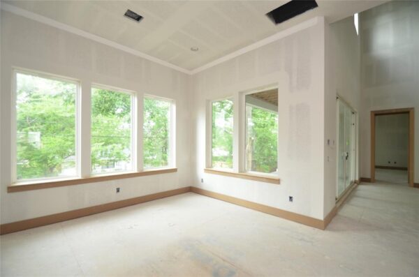 2311 Saxon Drive  Houston 77018 Harris - Image 25