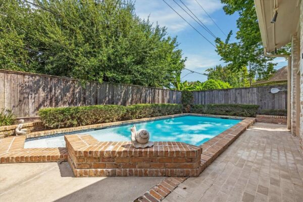 24 W Broad Oaks Drive  Houston 77056 Harris - Image 14