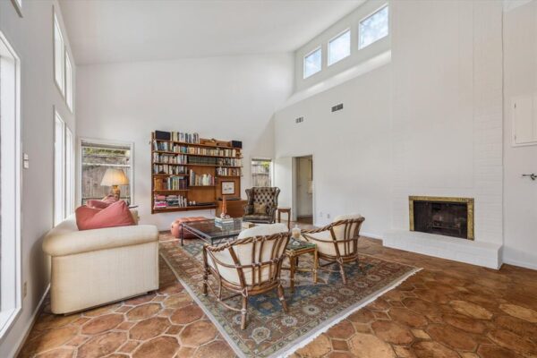 24 W Broad Oaks Drive  Houston 77056 Harris - Image 6