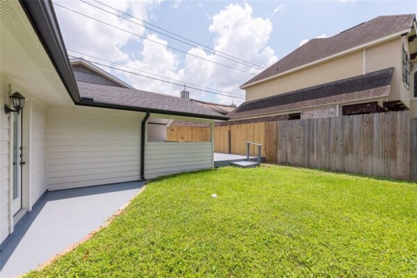 2413 Briarhurst Drive  Houston 77057 Harris - Image 22
