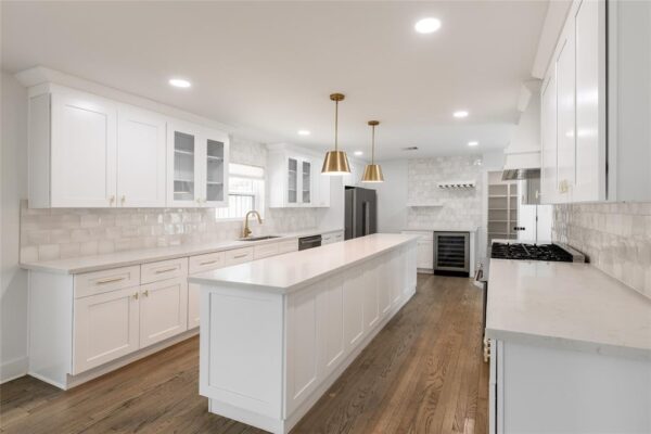 2413 Briarhurst Drive  Houston 77057 Harris - Image 8