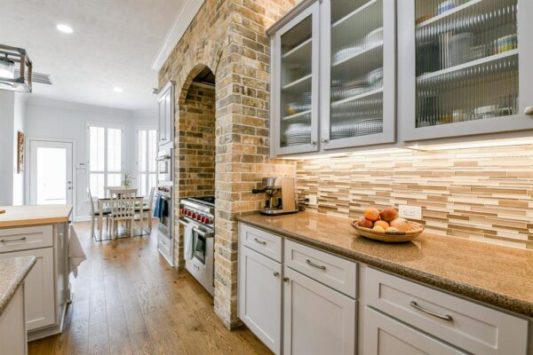 2442 Chimney Rock Road  Houston 77056 Harris - Image 13