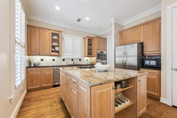 246 S Post Oak Lane  Houston 77056 Harris - Image 13