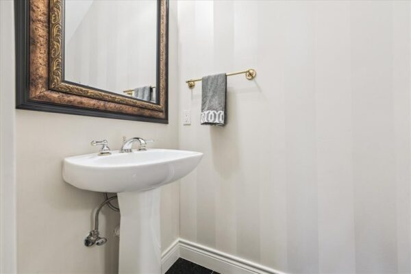 246 S Post Oak Lane  Houston 77056 Harris - Image 17