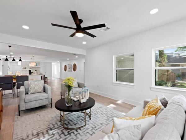 2501 Briarhurst Drive  Houston 77057 Harris - Image 14