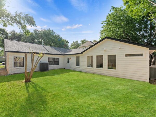 2501 Briarhurst Drive  Houston 77057 Harris - Image 35