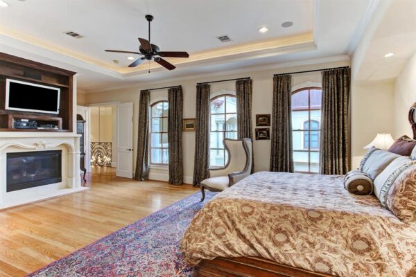 256 S Post Oak Lane  Houston 77056 Harris - Image 30