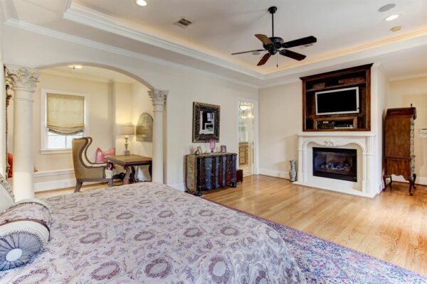 256 S Post Oak Lane  Houston 77056 Harris - Image 31