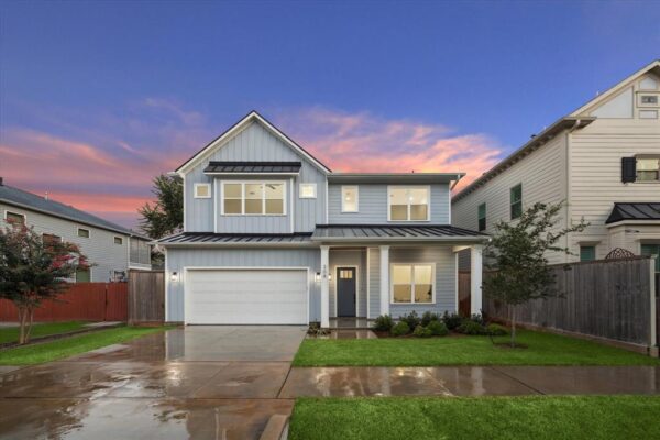 308 E 26th Street  Houston 77008 Harris