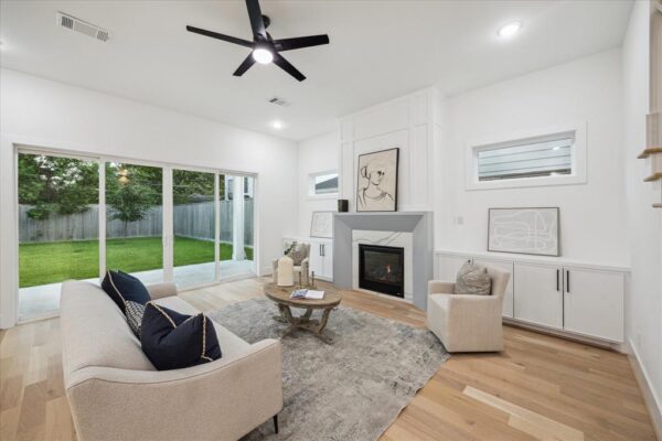 308 E 26th Street  Houston 77008 Harris - Image 11